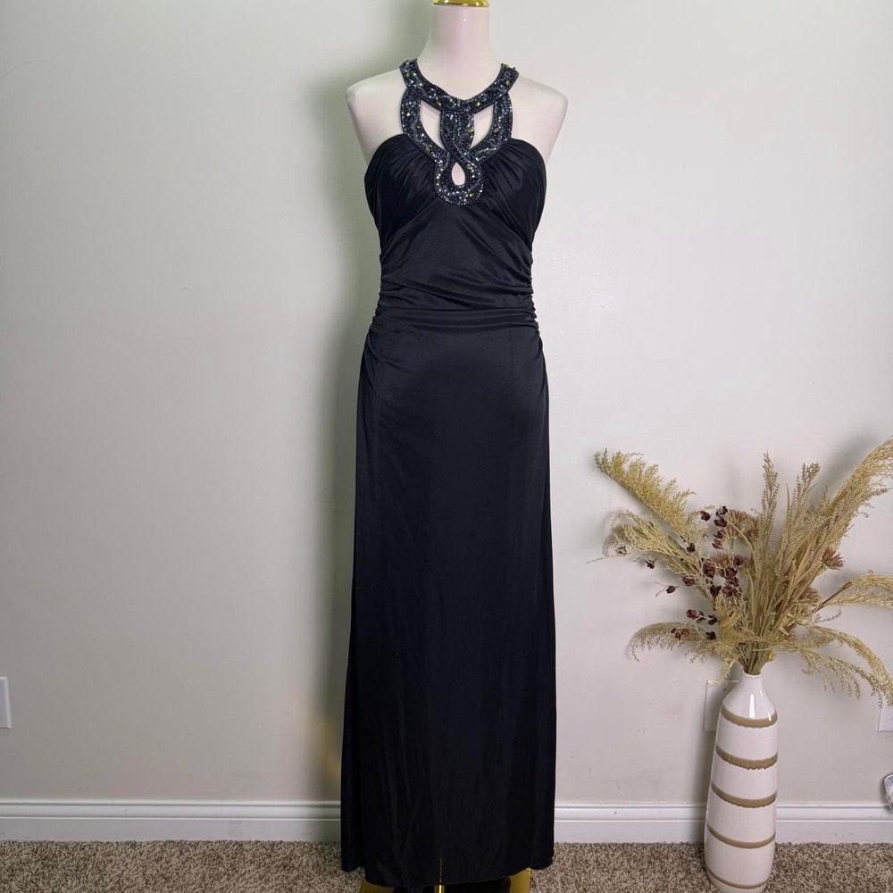 Masquerade Vintage Y2K Beaded Halter Cross-Back Maxi Gown (Size 9/10)
